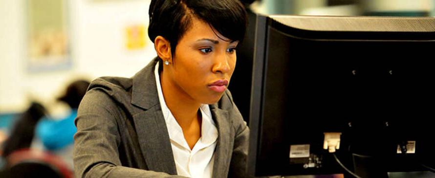 Photo of student in the computer lab